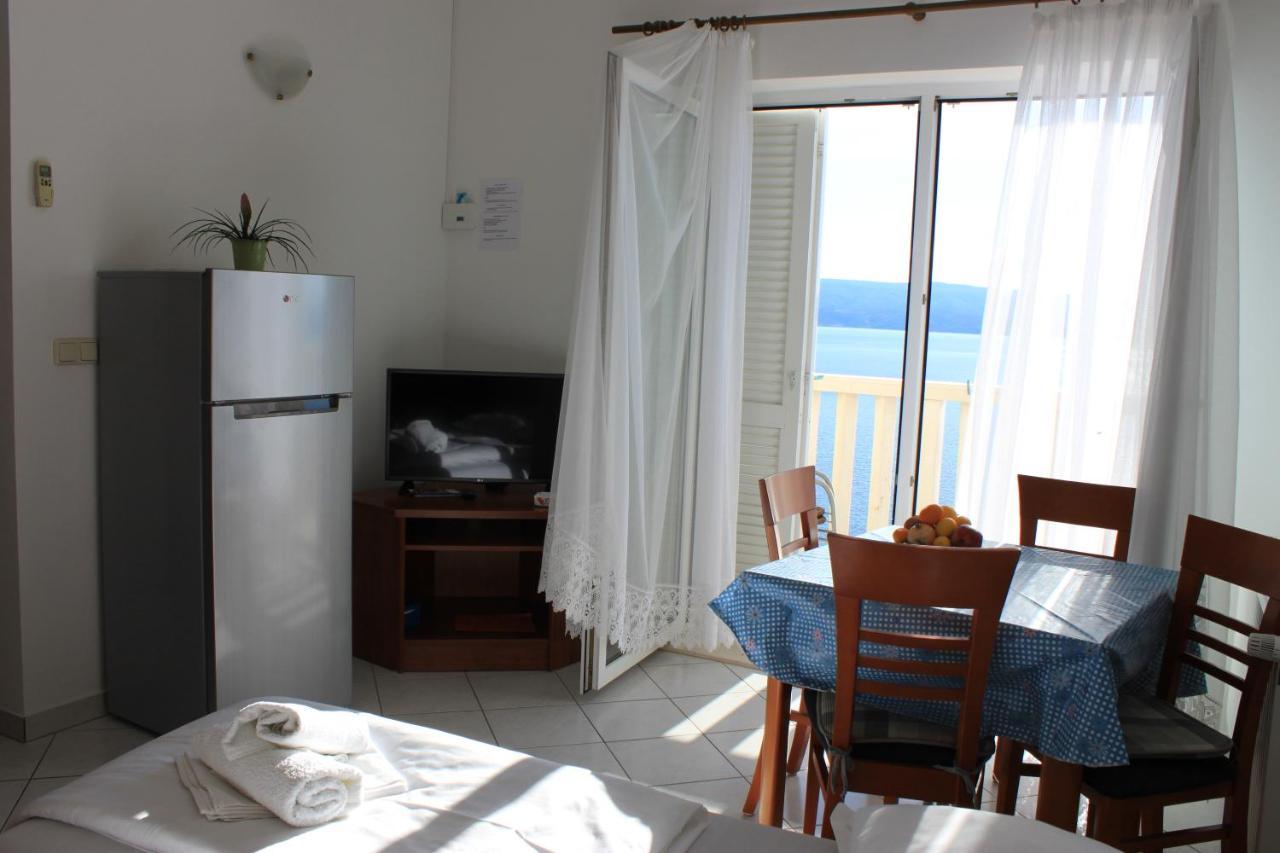 Pile Apartments 4 أوميس المظهر الخارجي الصورة